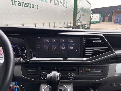 Volkswagen Transporter 2.0 TDI L2H1 28 Bulli DC | LED | AUT | Dig. Cockpit |  ADAPTIVE CRUISE | 19 INCH | BEKLEDE LAADRUIMTE | CARPLAY |