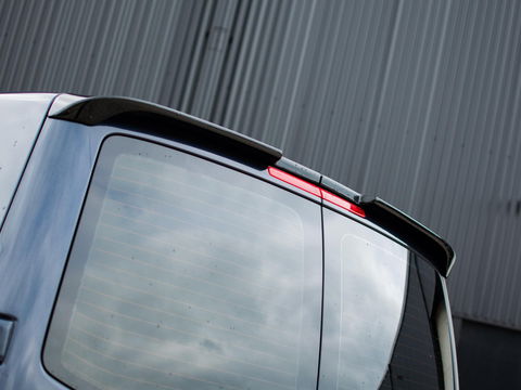Volkswagen Transporter 2.0 TDI L2H1 28 Bulli DC | LED | AUT | Dig. Cockpit |  ADAPTIVE CRUISE | 19 INCH | BEKLEDE LAADRUIMTE | CARPLAY |