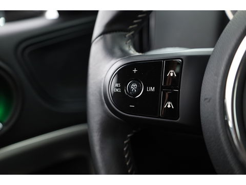 MINI Countryman Cooper SE ALL4 Yours | Pano | HUD | Adapt. Cruise | Memory seat | Camera | Apple CarPlay