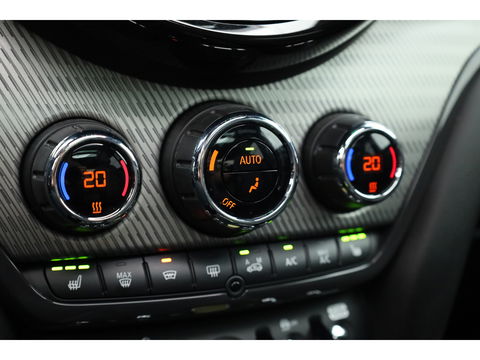 MINI Countryman Cooper SE ALL4 Yours | Pano | HUD | Adapt. Cruise | Memory seat | Camera | Apple CarPlay
