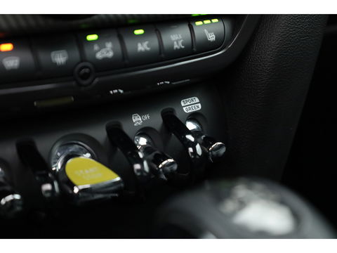 MINI Countryman Cooper SE ALL4 Yours | Pano | HUD | Adapt. Cruise | Memory seat | Camera | Apple CarPlay