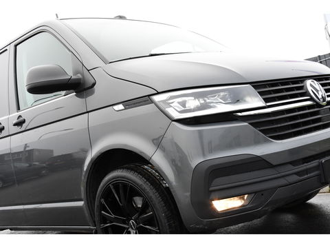 Volkswagen Transporter 2.0 TDI L2H1 30 Highline PB Edition Cruise, Camera, Carplay, LED, 199PK, Automaat, Sensoren, Multimedia, UNIEK!