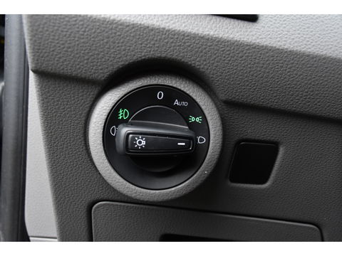 Volkswagen Transporter 2.0 TDI L2H1 30 Highline PB Edition Cruise, Camera, Carplay, LED, 199PK, Automaat, Sensoren, Multimedia, UNIEK!