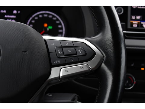 Volkswagen Transporter 2.0 TDI L2H1 30 Highline PB Edition Cruise, Camera, Carplay, LED, 199PK, Automaat, Sensoren, Multimedia, UNIEK!