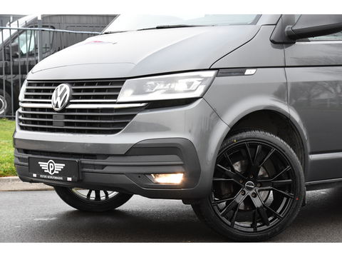 Volkswagen Transporter 2.0 TDI L2H1 30 Highline PB Edition Cruise, Camera, Carplay, LED, 199PK, Automaat, Sensoren, Multimedia, UNIEK!