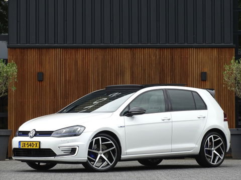 Volkswagen Golf TSI GTE 245PK / GTI R Perf. ed. / LED