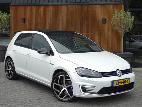 Volkswagen Golf TSI GTE 245PK / GTI R Perf. ed. / LED