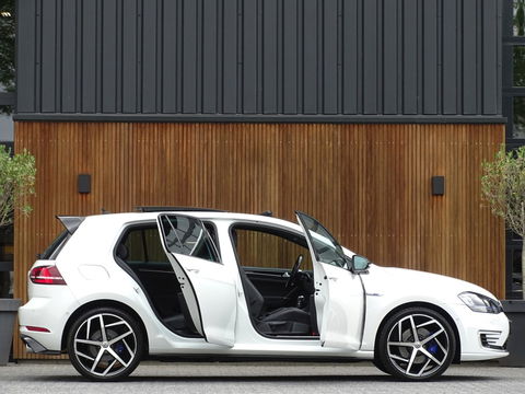 Volkswagen Golf TSI GTE 245PK / GTI R Perf. ed. / LED
