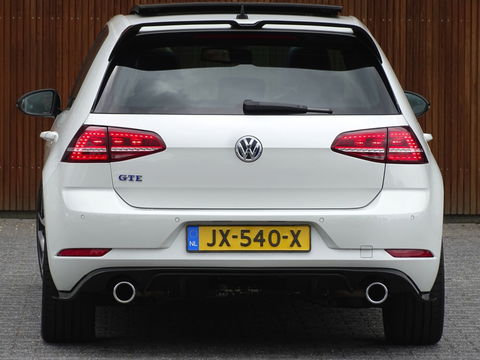 Volkswagen Golf TSI GTE 245PK / GTI R Perf. ed. / LED