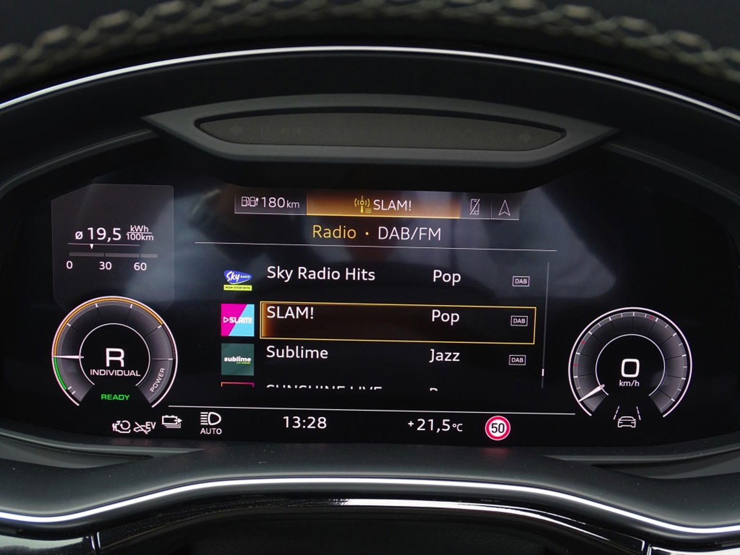 Audi Q7 60 TFSIe 450PK Quattro / Laser / RS Edit. / Softclose / 360° / 2