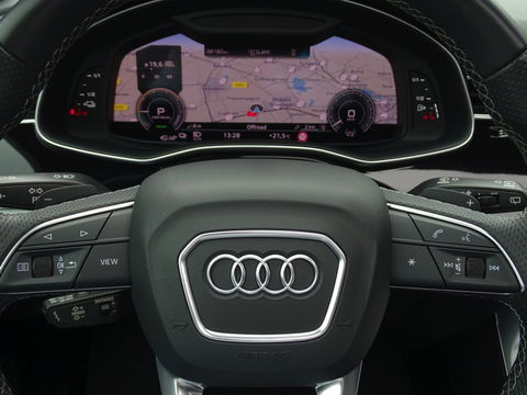 Audi Q7 60 TFSIe 450PK Quattro / Laser / RS Edit. / Softclose / 360° / 2