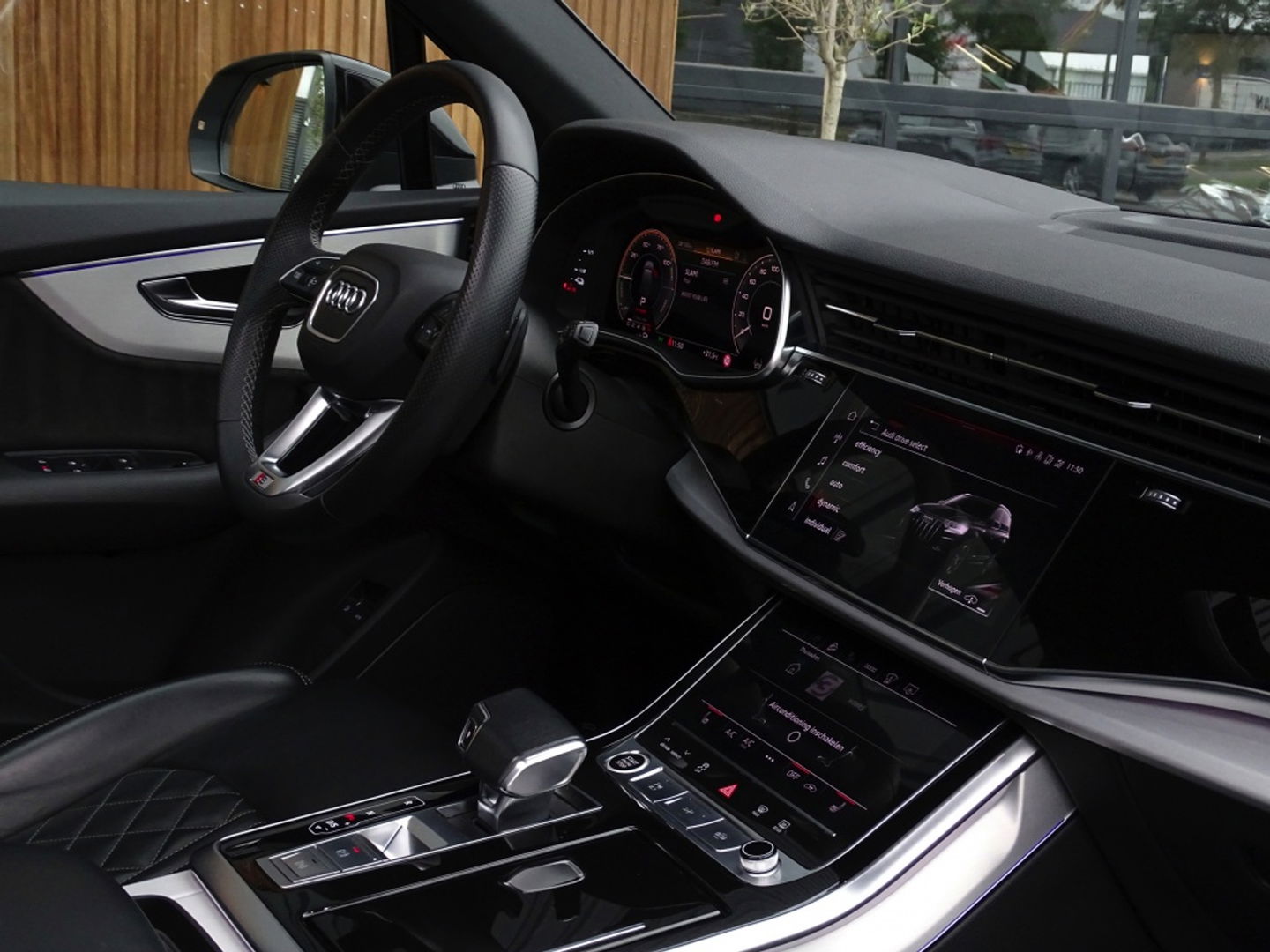Audi Q7 60 TFSIe 450PK Quattro / Laser / RS Edit. / Softclose / 360° / 2
