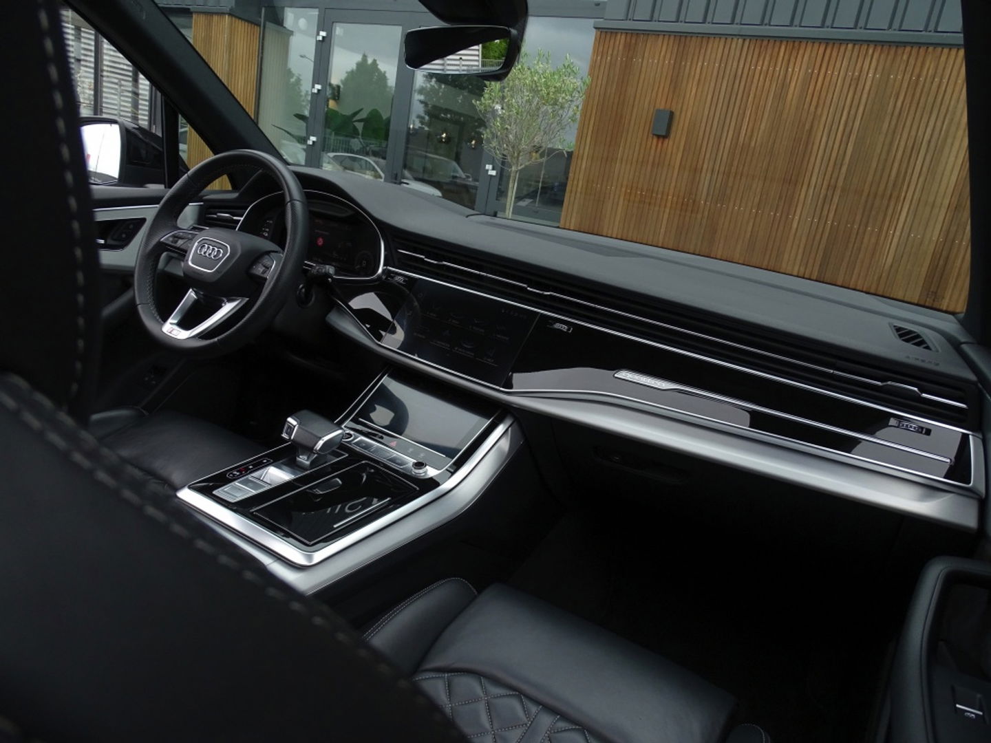 Audi Q7 60 TFSIe 450PK Quattro / Laser / RS Edit. / Softclose / 360° / 2