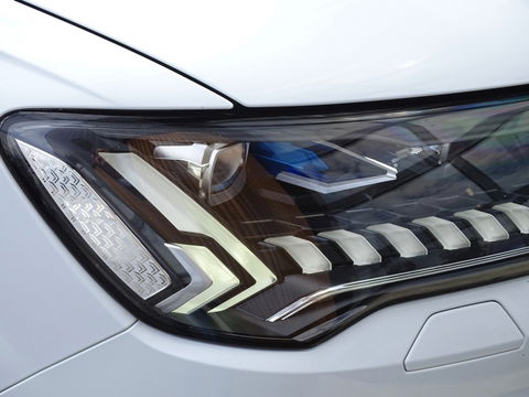 Audi Q7 60 TFSIe 450PK Quattro / Laser / RS Edit. / Softclose / 360° / 2