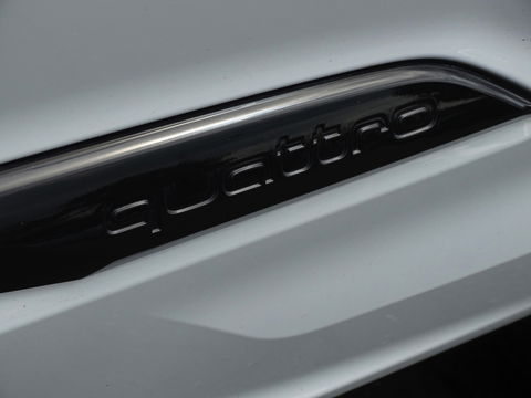 Audi Q7 60 TFSIe 450PK Quattro / Laser / RS Edit. / Softclose / 360° / 2