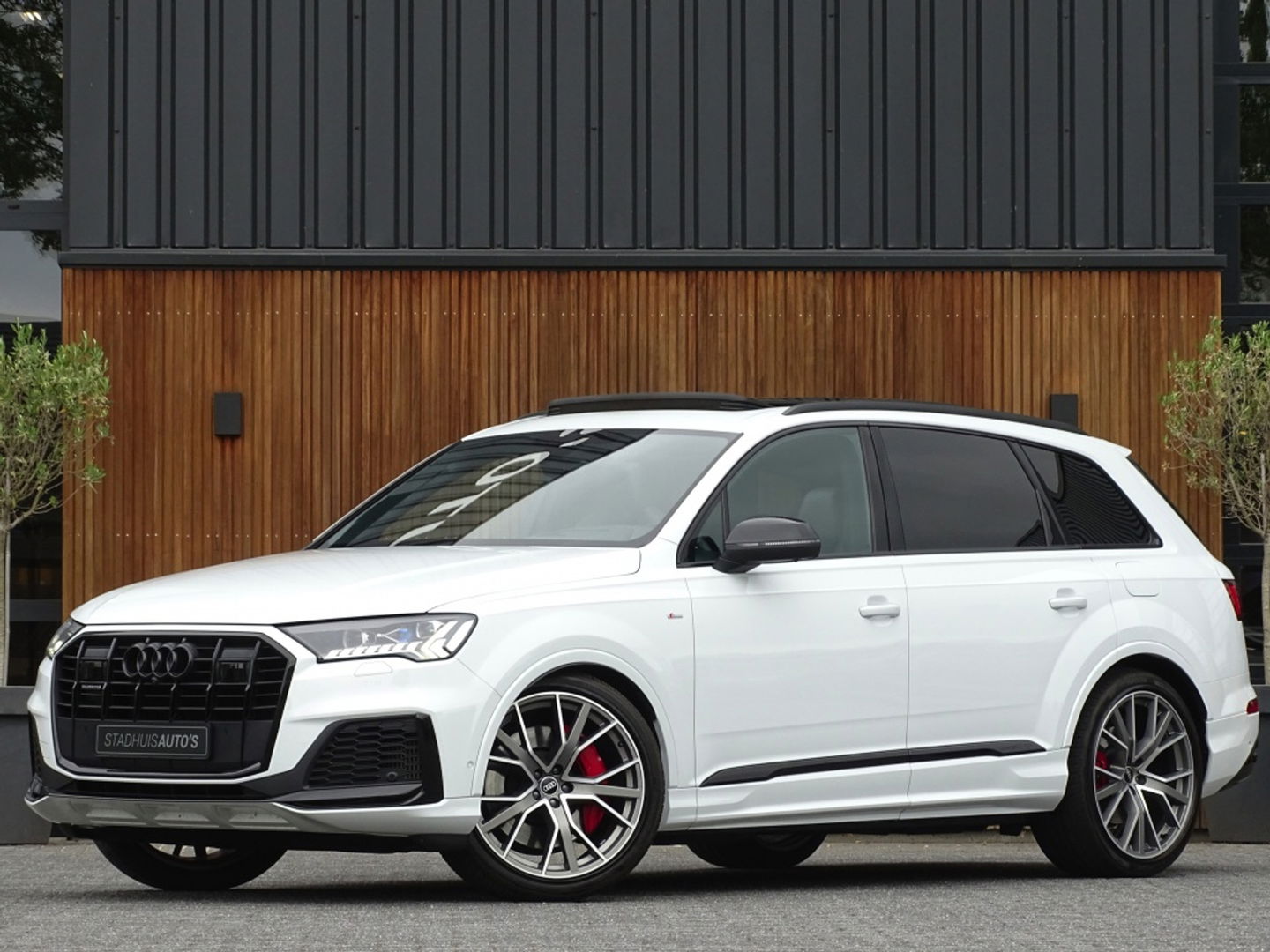 Audi Q7 60 TFSIe 450PK Quattro / Laser / RS Edit. / Softclose / 360° / 2
