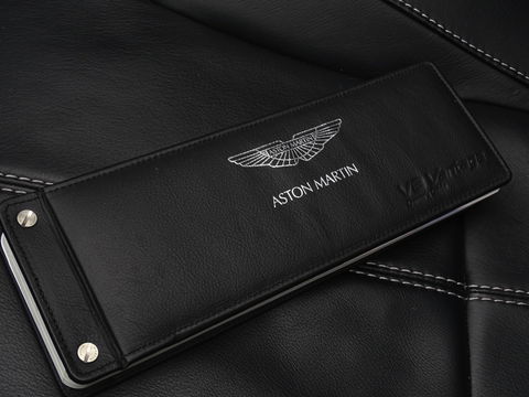 Aston Martin V8 Vantage Roadster 4.3 V8 385PK Sportshift / unieke concours staat / LED
