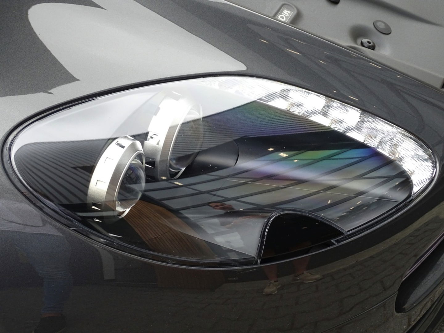 Aston Martin V8 Vantage Roadster 4.3 V8 385PK Sportshift / unieke concours staat / LED