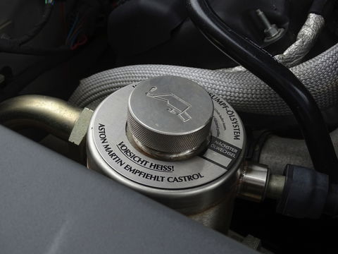 Aston Martin V8 Vantage Roadster 4.3 V8 385PK Sportshift / unieke concours staat / LED