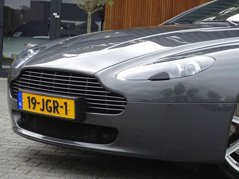 Aston Martin V8 Vantage Roadster 4.3 V8 385PK Sportshift / unieke concours staat / LED