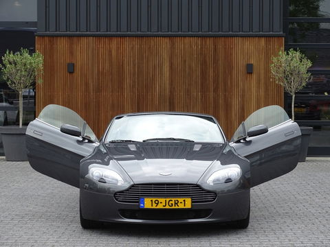 Aston Martin V8 Vantage Roadster 4.3 V8 385PK Sportshift / unieke concours staat / LED