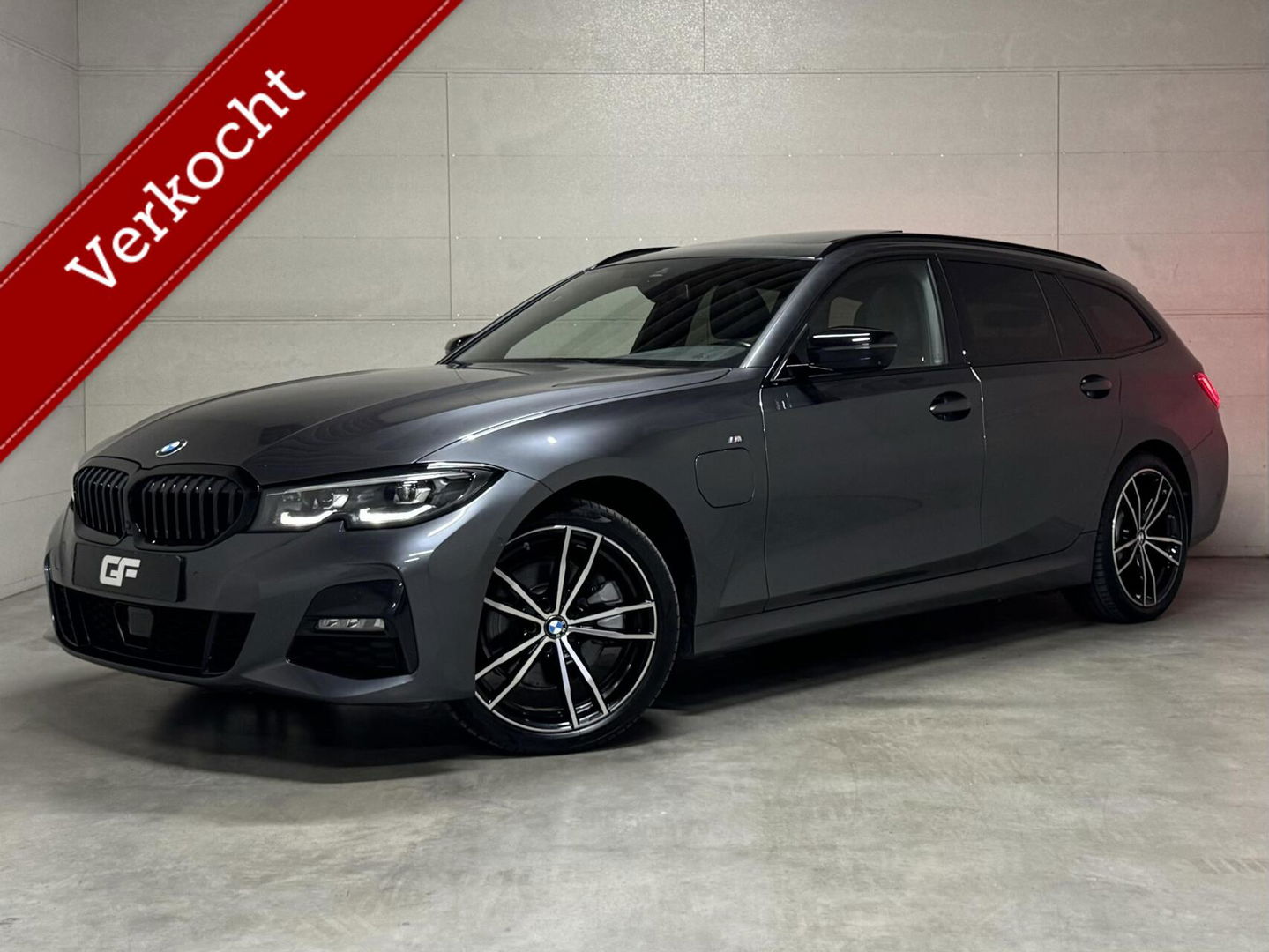 BMW 3 Serie Touring 320e High Executive
