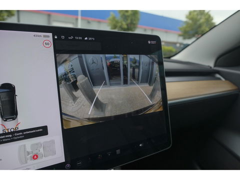 Tesla Model 3 Long Range 350pk AWD 75 kWh Panoramadak NLauto Leder Autopilot