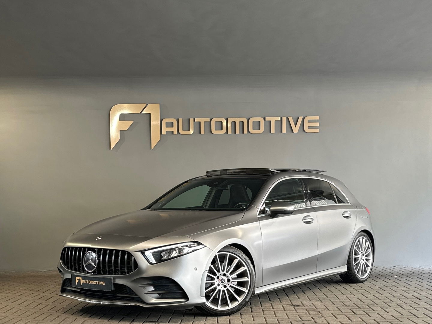Mercedes-Benz A-Klasse 220 AMG Pano|Keyl|Sfeer|Magno|NL Auto