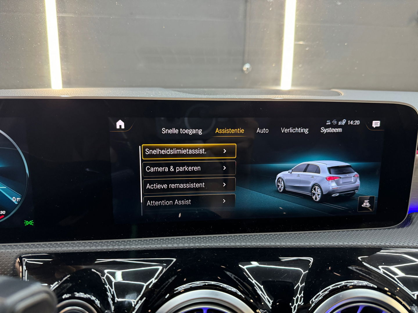 Mercedes-Benz A-Klasse 220 AMG Pano|Keyl|Sfeer|Magno|NL Auto