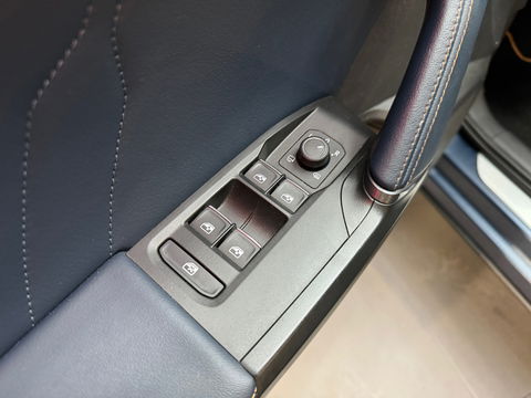 CUPRA Formentor 1.4 e-Hybrid VZ Performance Pano|Sfeer|Trekhaak