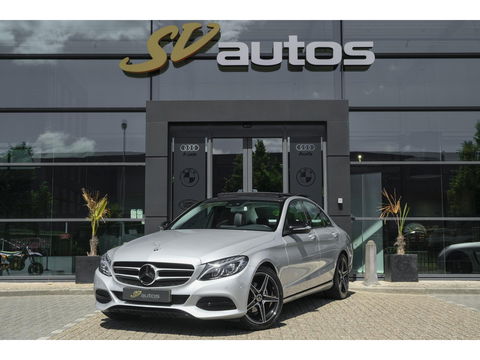 Mercedes-Benz C-Klasse C180 156pk Ambition Panoramadak 1/2 Leder Navigatie Stoelverwarming Led intelligent NLauto NAP 17" LMV
