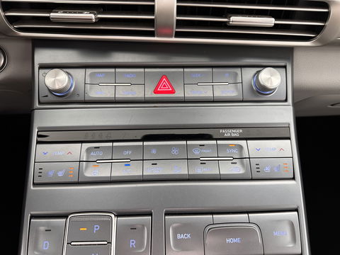 Hyundai NEXO FCEV Plus Pack [ HYDROGENIUM ] (INCL-BTW) (WATERSTOF) *PANO | NAPPA-FULL-LEATHER | NAVI-FULLMAP | ADAPT.CRUISE |  FULL-LED | KEYLESS | DAB |  KRELL-AUDIO | DIGI-WIDESCREEN-COCKPIT | SURROUND-VIEW | SHIFT-PADDLES | COMFORT.