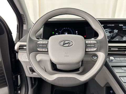 Hyundai NEXO FCEV Plus Pack [ HYDROGENIUM ] (INCL-BTW) (WATERSTOF) *PANO | NAPPA-FULL-LEATHER | NAVI-FULLMAP | ADAPT.CRUISE |  FULL-LED | KEYLESS | DAB |  KRELL-AUDIO | DIGI-WIDESCREEN-COCKPIT | SURROUND-VIEW | SHIFT-PADDLES | COMFORT.
