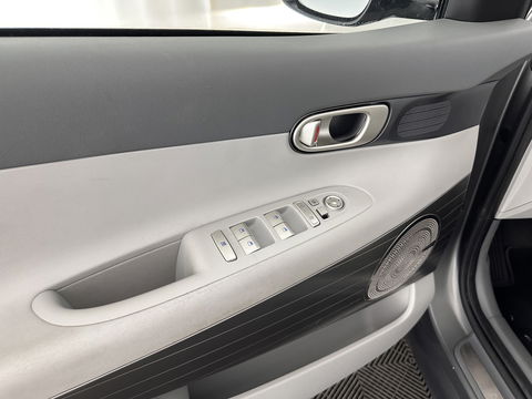 Hyundai NEXO FCEV Plus Pack [ HYDROGENIUM ] (INCL-BTW) (WATERSTOF) *PANO | NAPPA-FULL-LEATHER | NAVI-FULLMAP | ADAPT.CRUISE |  FULL-LED | KEYLESS | DAB |  KRELL-AUDIO | DIGI-WIDESCREEN-COCKPIT | SURROUND-VIEW | SHIFT-PADDLES | COMFORT.