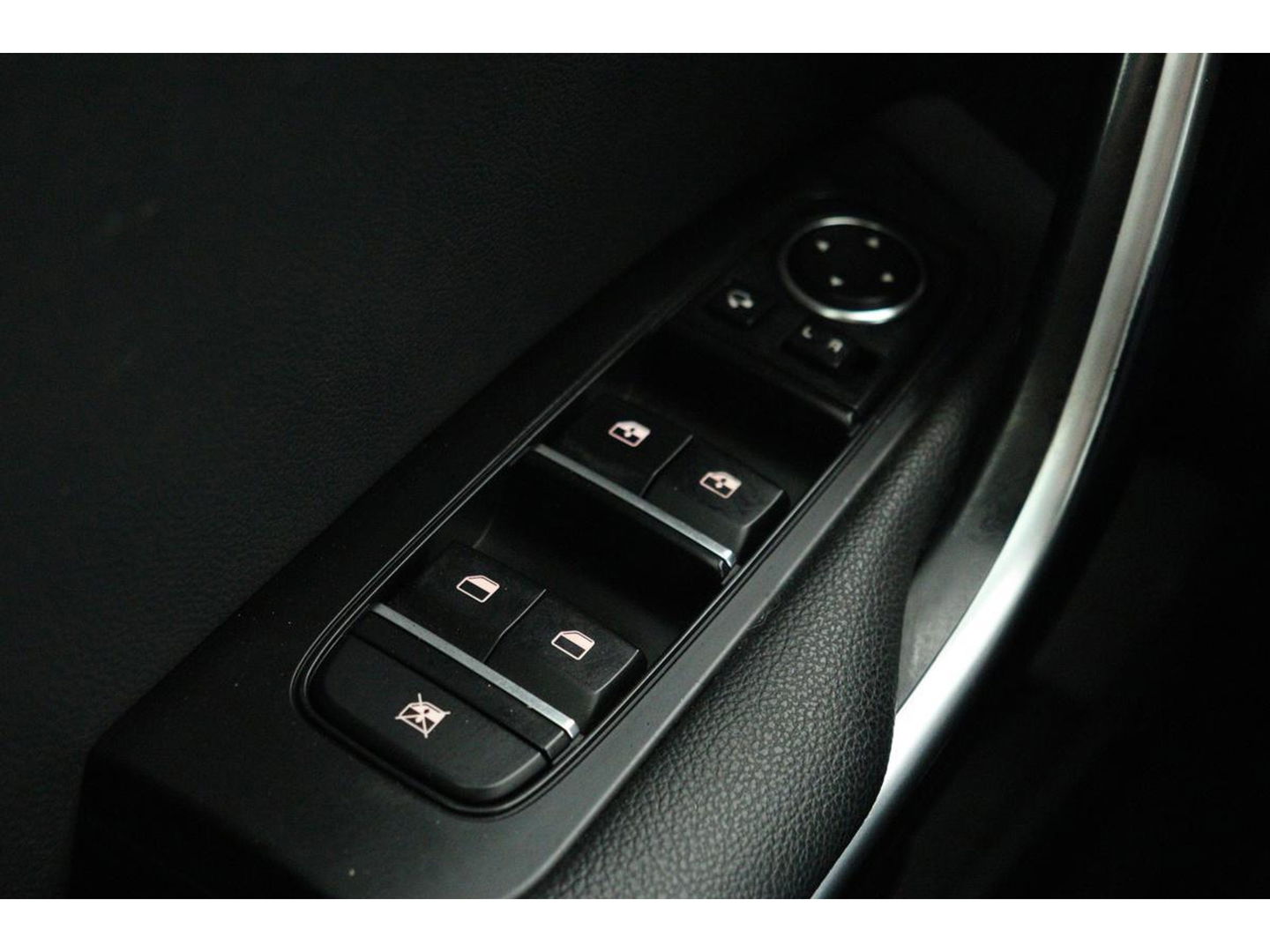 Kia Ceed 1.0 T-GDi GT-Line | Trekhaak | Stoel & stuurverwarming | Camera | Carplay | Park Assist | Navigatie | Keyless | Full LED