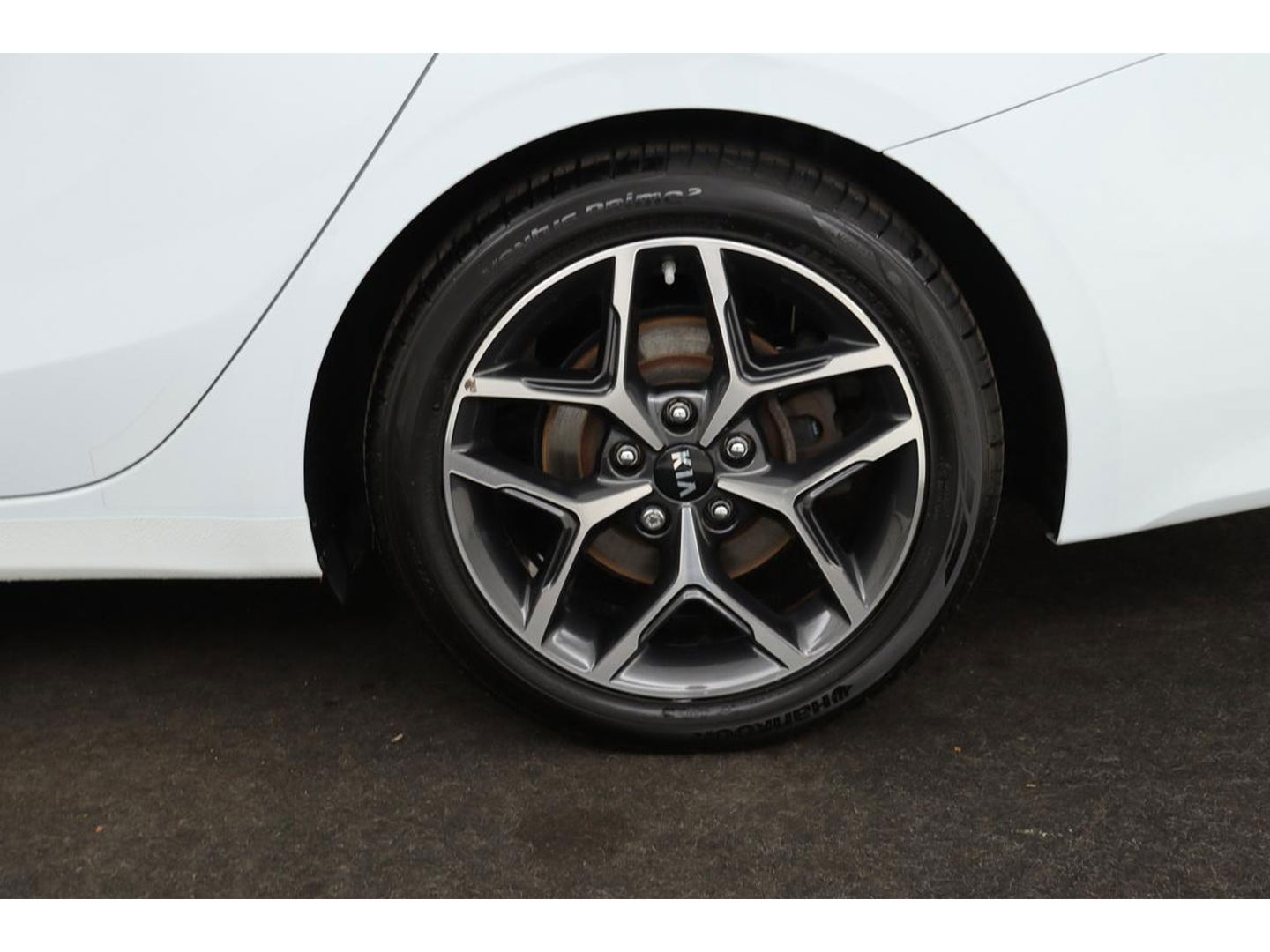 Kia Ceed 1.0 T-GDi GT-Line | Trekhaak | Stoel & stuurverwarming | Camera | Carplay | Park Assist | Navigatie | Keyless | Full LED