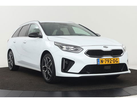Kia Ceed 1.0 T-GDi GT-Line | Trekhaak | Stoel & stuurverwarming | Camera | Carplay | Park Assist | Navigatie | Keyless | Full LED