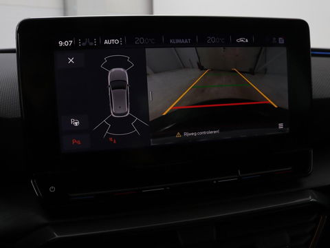 CUPRA Leon 1.4 e-Hybrid | Stoel & stuurverwarming | Carplay | Camera | Adaptive cruise | Sfeerverlichting | Navigatie | Park Assist | Keyless | Full LED | PHEV
