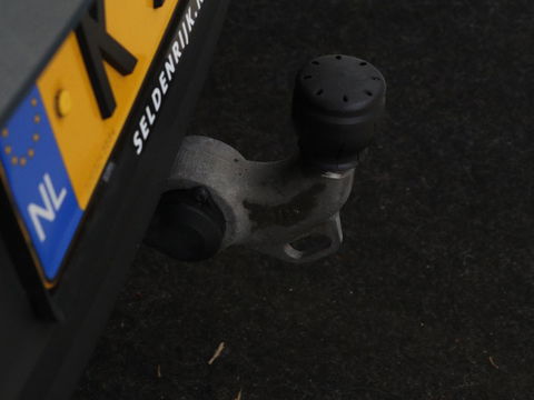 Polestar 2 Long Range Dual Motor Launch Edition 78kWh | Panoramadak | Trekhaak | Stoel & stuurverwarming | 360 camera | Adaptive cruise | Harman/Kardon | Carplay