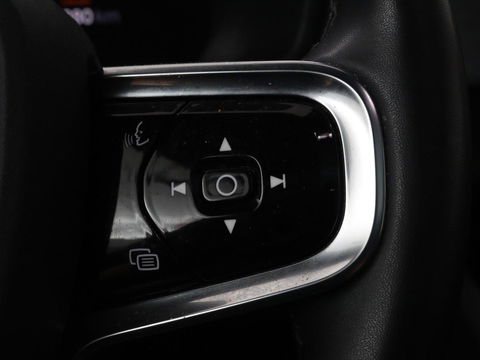 Polestar 2 Long Range Dual Motor Launch Edition 78kWh | Panoramadak | Trekhaak | Stoel & stuurverwarming | 360 camera | Adaptive cruise | Harman/Kardon | Carplay