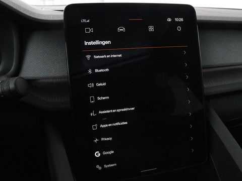 Polestar 2 Long Range Dual Motor Launch Edition 78kWh | Panoramadak | Trekhaak | Stoel & stuurverwarming | 360 camera | Adaptive cruise | Harman/Kardon | Carplay