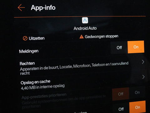 Polestar 2 Long Range Dual Motor Launch Edition 78kWh | Panoramadak | Trekhaak | Stoel & stuurverwarming | 360 camera | Adaptive cruise | Harman/Kardon | Carplay
