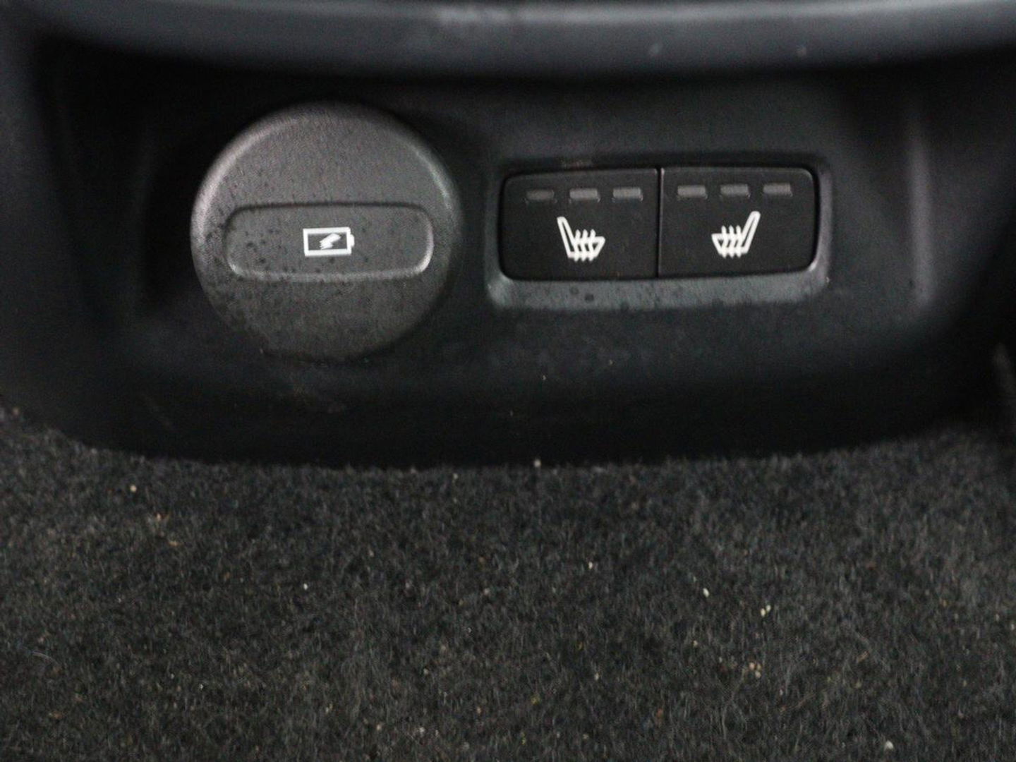 Polestar 2 Long Range Dual Motor Launch Edition 78kWh | Panoramadak | Trekhaak | Stoel & stuurverwarming | 360 camera | Adaptive cruise | Harman/Kardon | Carplay