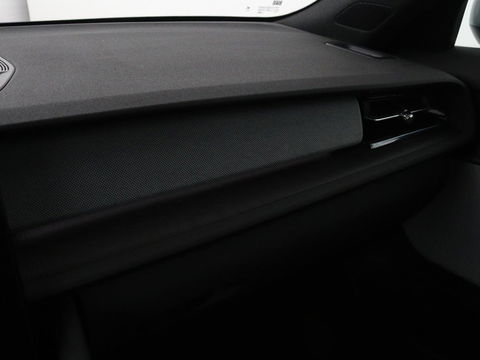 Polestar 2 Long Range Dual Motor Launch Edition 78kWh | Panoramadak | Trekhaak | Stoel & stuurverwarming | 360 camera | Adaptive cruise | Harman/Kardon | Carplay