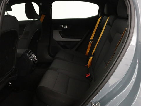 Polestar 2 Long Range Dual Motor Launch Edition 78kWh | Panoramadak | Trekhaak | Stoel & stuurverwarming | 360 camera | Adaptive cruise | Harman/Kardon | Carplay