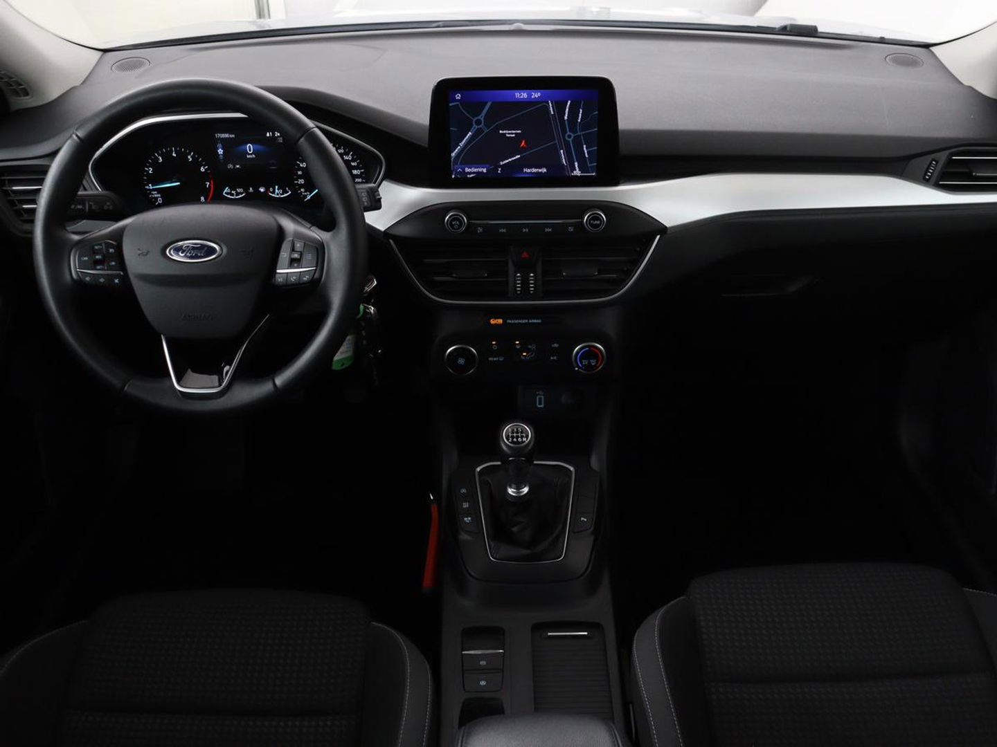 Ford Focus 1.0 EcoBoost Hybrid Trend Edition Business | Camera | Carplay | Full LED | Navigatie | Sportstoelen | Airco | Cruise control | Parkeerhulp | Bluetooth