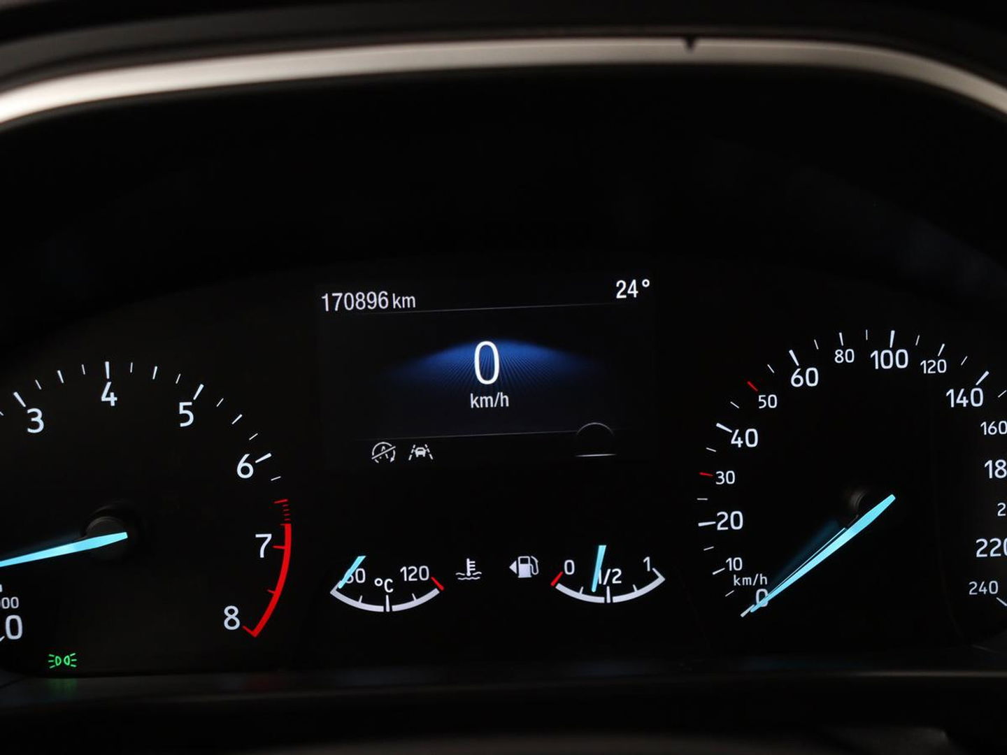 Ford Focus 1.0 EcoBoost Hybrid Trend Edition Business | Camera | Carplay | Full LED | Navigatie | Sportstoelen | Airco | Cruise control | Parkeerhulp | Bluetooth