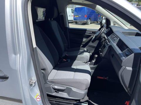 Volkswagen Caddy 2.0 TDI 102pk L2H1 BMT Maxi Comfortline / vaste prijs rijklaar € 14.950 ex btw / lease vanaf € 252 / airco / cruise / navi / achterklep / Bott ingerichte laadruimte !