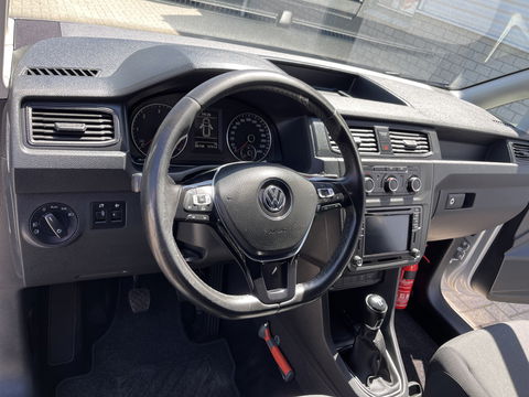 Volkswagen Caddy 2.0 TDI 102pk L2H1 BMT Maxi Comfortline / vaste prijs rijklaar € 14.950 ex btw / lease vanaf € 252 / airco / cruise / navi / achterklep / Bott ingerichte laadruimte !