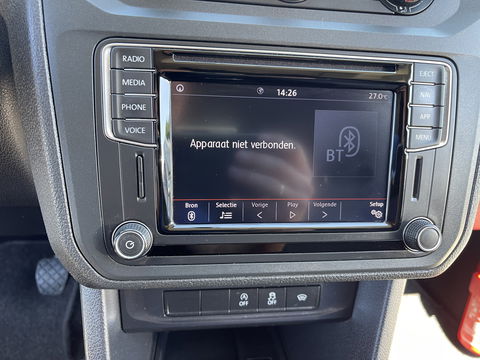 Volkswagen Caddy 2.0 TDI 102pk L2H1 BMT Maxi Comfortline / vaste prijs rijklaar € 14.950 ex btw / lease vanaf € 252 / airco / cruise / navi / achterklep / Bott ingerichte laadruimte !